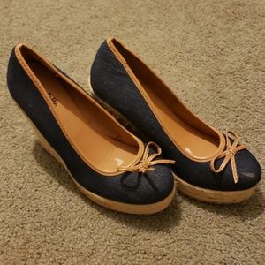 Womens size 7 wedges